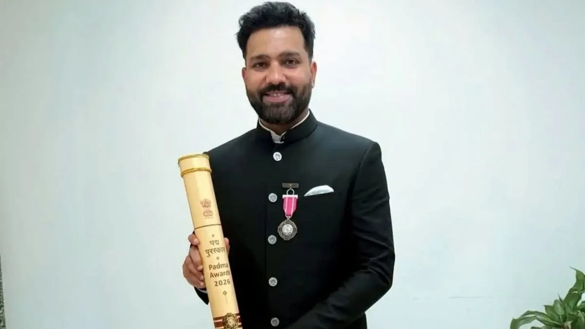 Padma Shri award: रोहित शर्मा को मिला पद्म श्री अवॉर्ड, राष्ट्रपति द्रौपदी मुर्मू ने किया सम्मानित Rohit Sharma receives Padma Shri