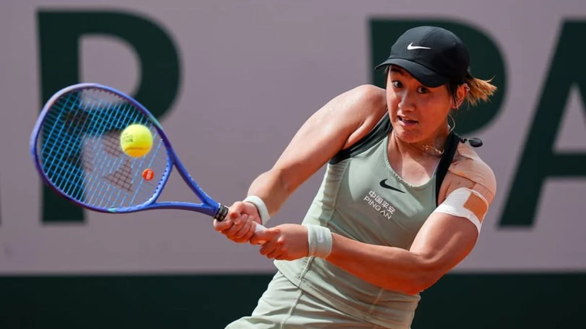French Open 2026: पहली बार फ्रेंच ओपन के क्वार्टर फाइनल में पहुंची कोस्त्युक, चार बार की चैंपियन स्वियातेक को हराया Wang Xiyu